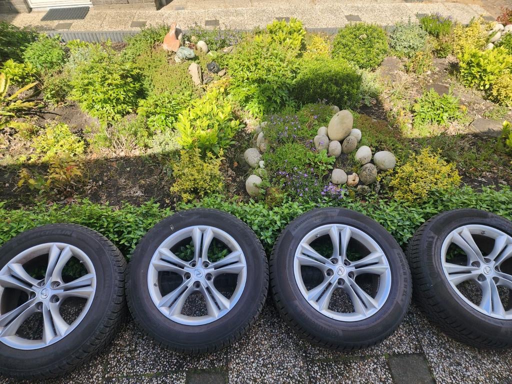 Winterbanden 235/60 R18 met LM velgen, Ophalen, 18 inch, Gebruikt, Velg(en)