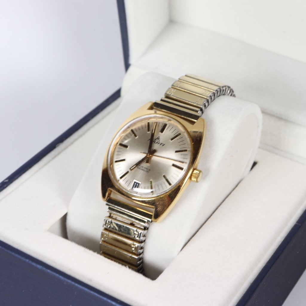 Vintage Marti Horloge - Incl. Garantie (B), Flex Ltd., Gebruikt, https://flex.com/contact-us, Nobelstraat 10, 5807 GA Oostrum LB, Limburg, Nederland
