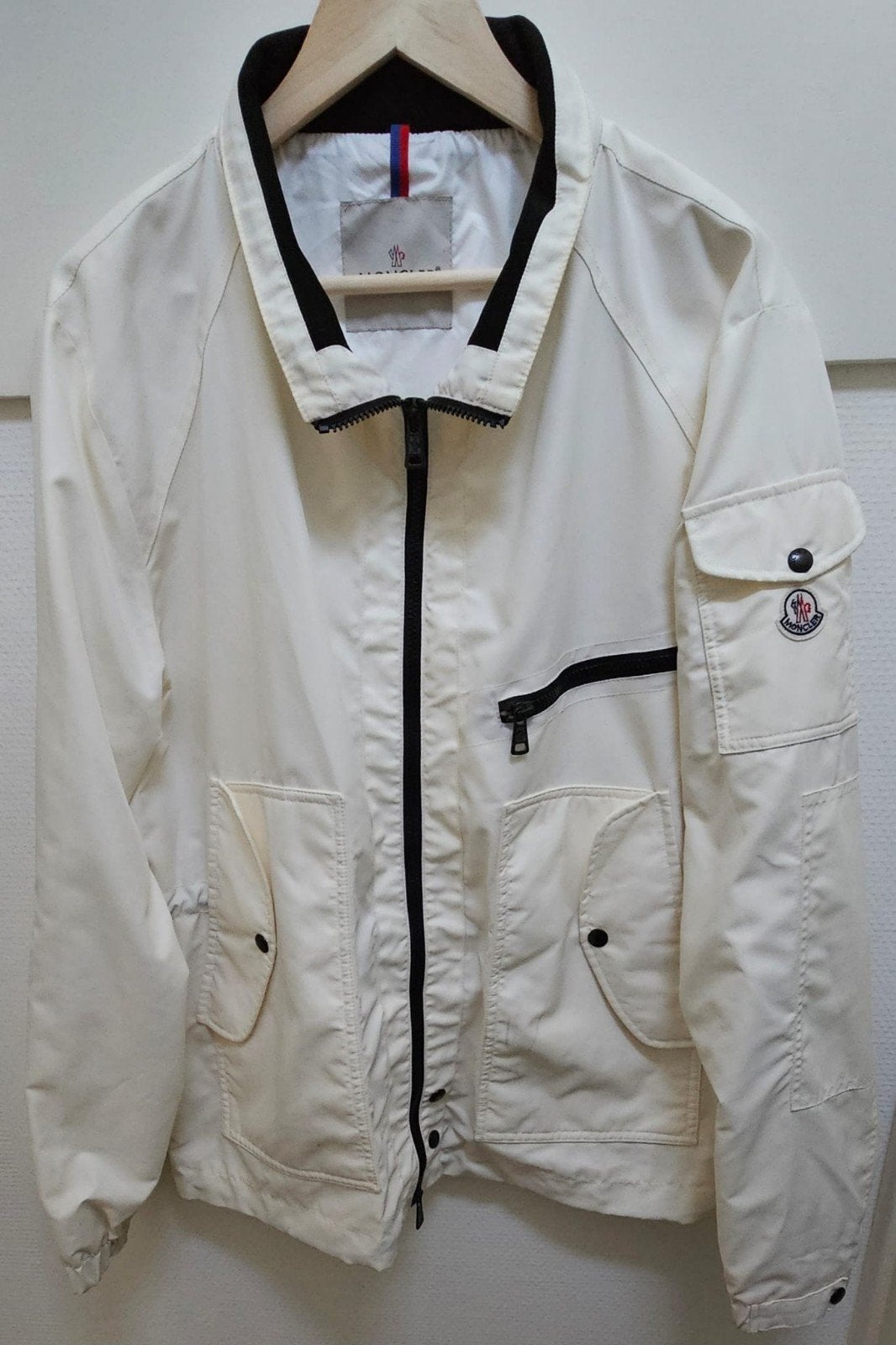 Moncler jas, Verzenden, Zwart