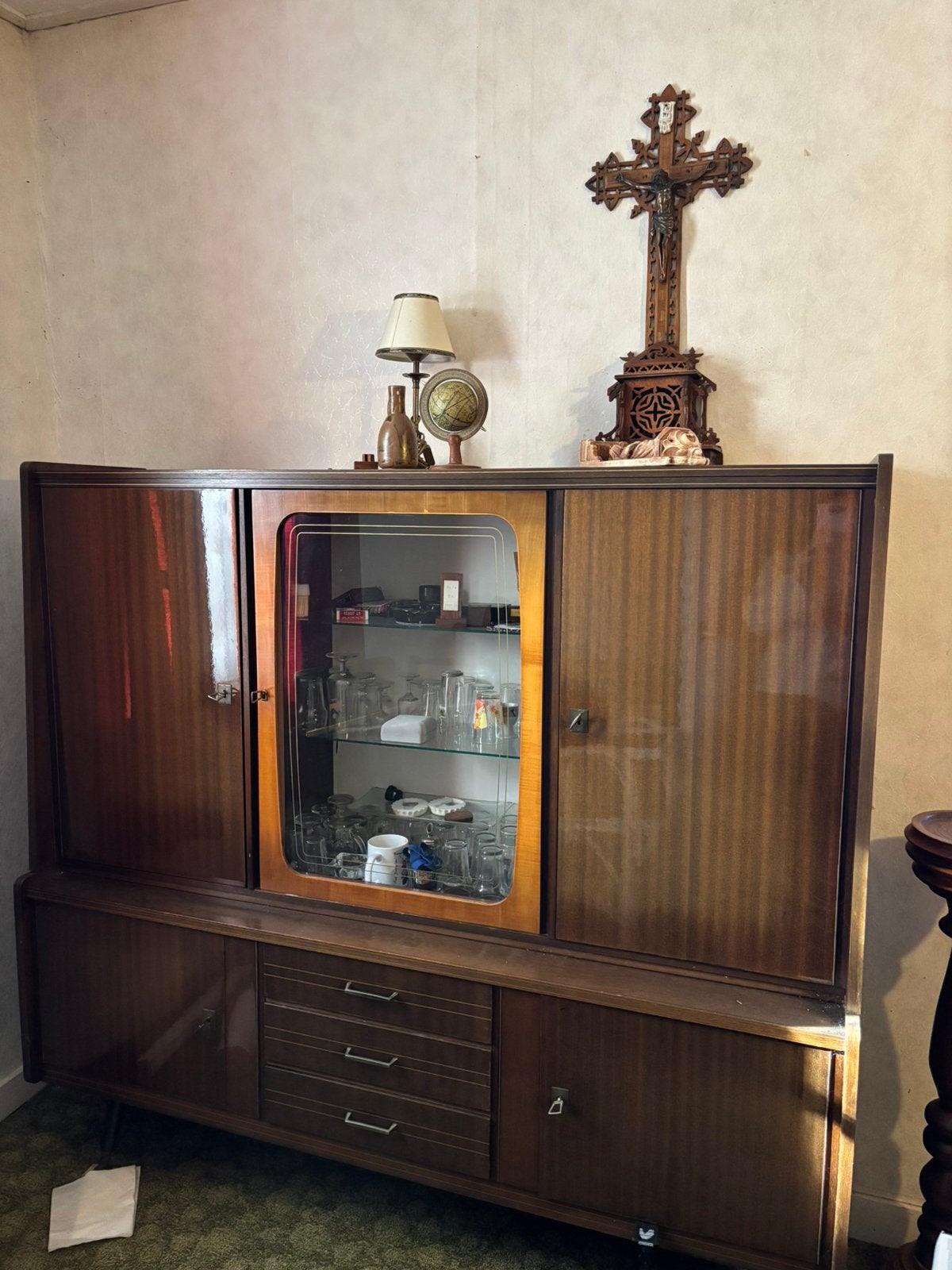 Vintage Antieke houten kast Bröcker, Ophalen, Zo goed als nieuw, 25 tot 50 cm, 150 tot 200 cm