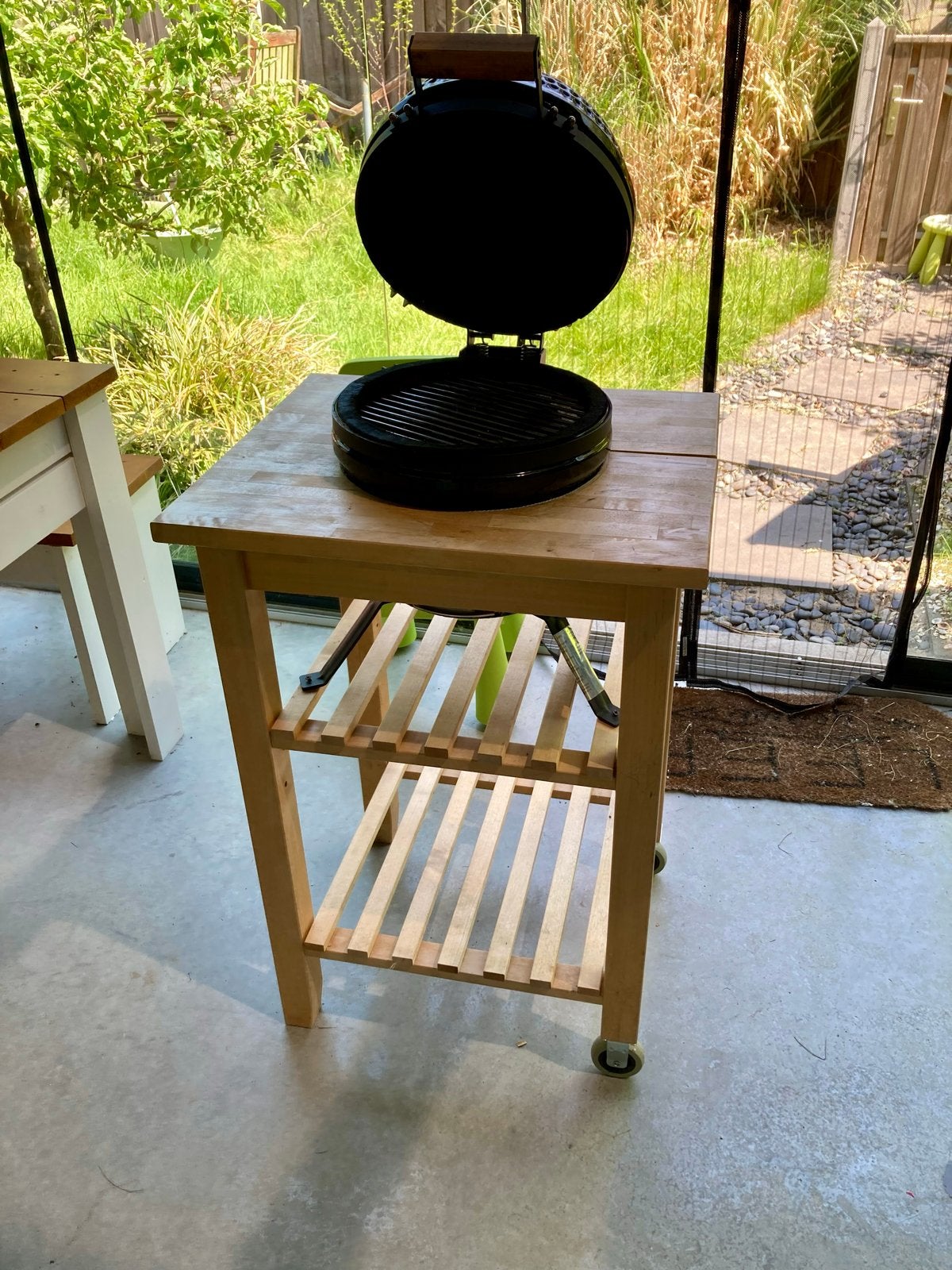 Compacte green egg BBQ met onderstel, Ophalen, Zo goed als nieuw