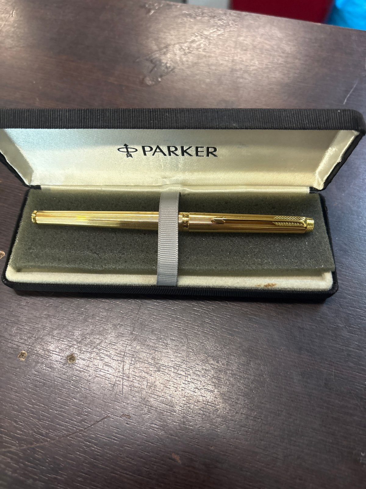 Gouden Parker Vulpen in Doosje, Verzamelen, Pennenverzamelingen, C, Parker, R, Met doosje