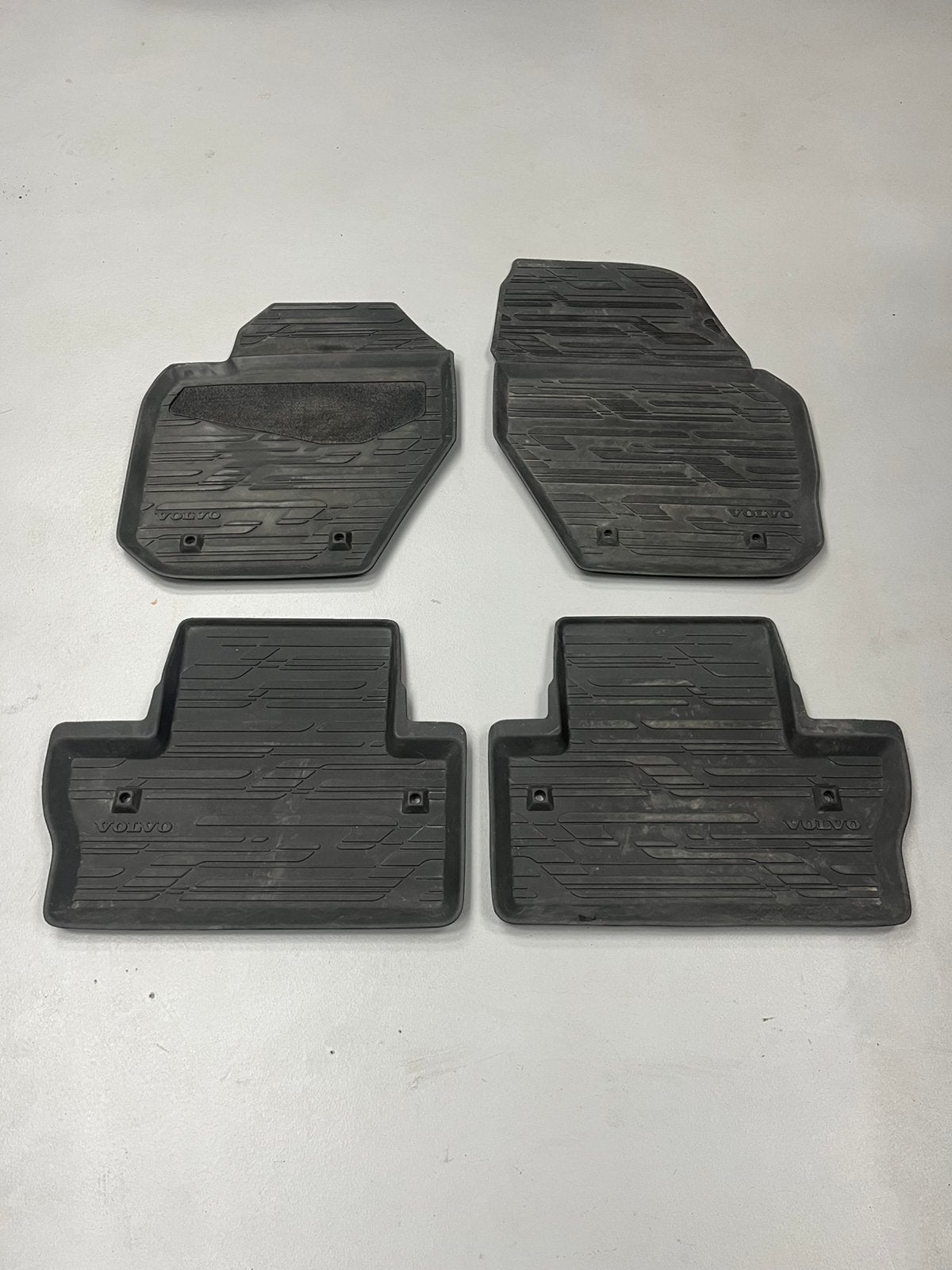 Originele rubberen automatten Volvo S60 / V60, Ophalen of Verzenden, Zo goed als nieuw