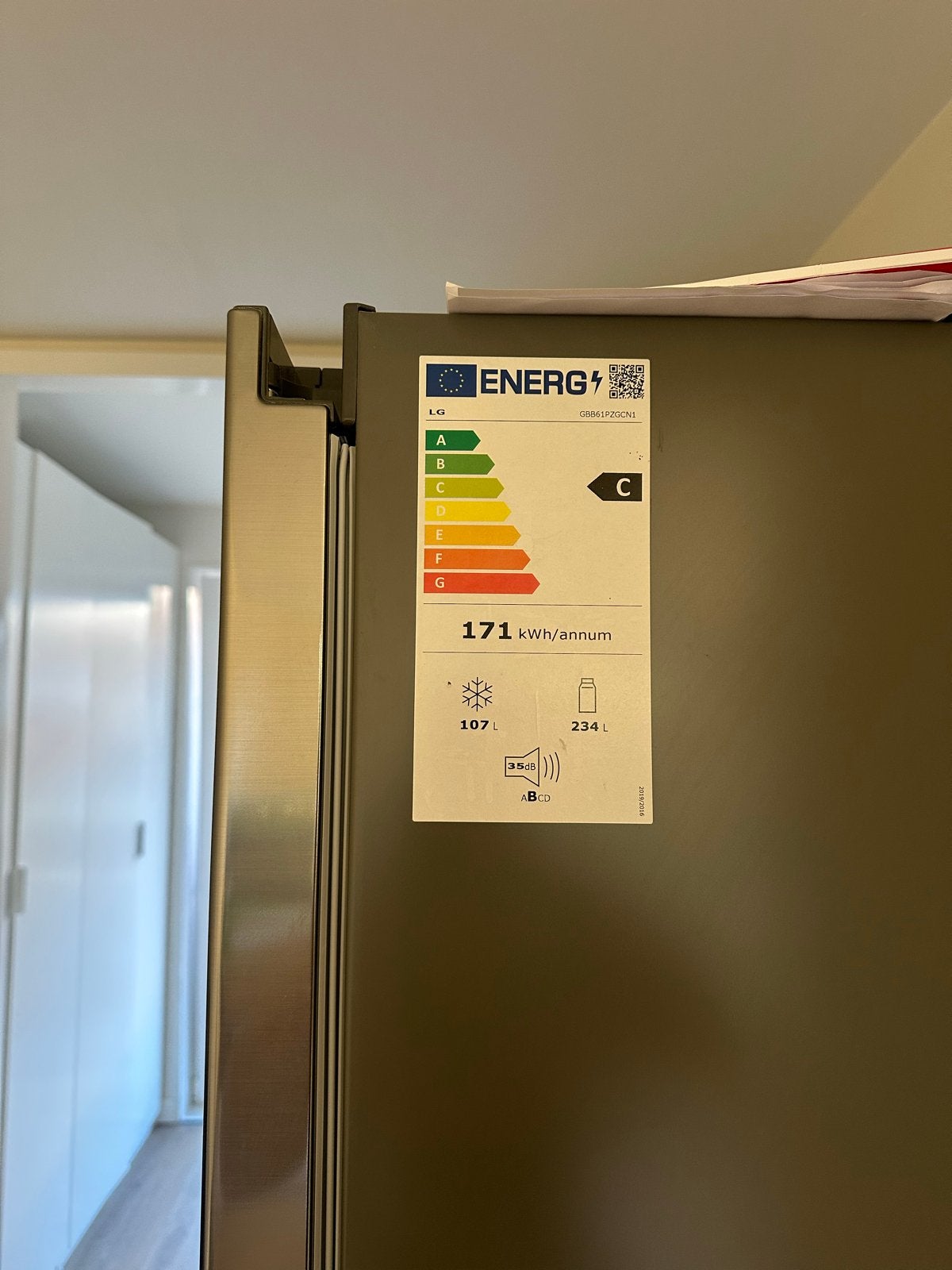 LG Koelkast met vriezer - Energieklasse C, Ophalen, 200 liter of meer, Met aparte vriezer, 160 cm of meer