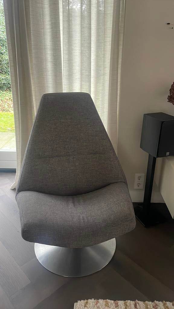 Draaifauteuil Cartell living Madonna kleur grijs, Huis en Inrichting, Ophalen of Verzenden, Zo goed als nieuw, 75 tot 100 cm, 50 tot 75 cm