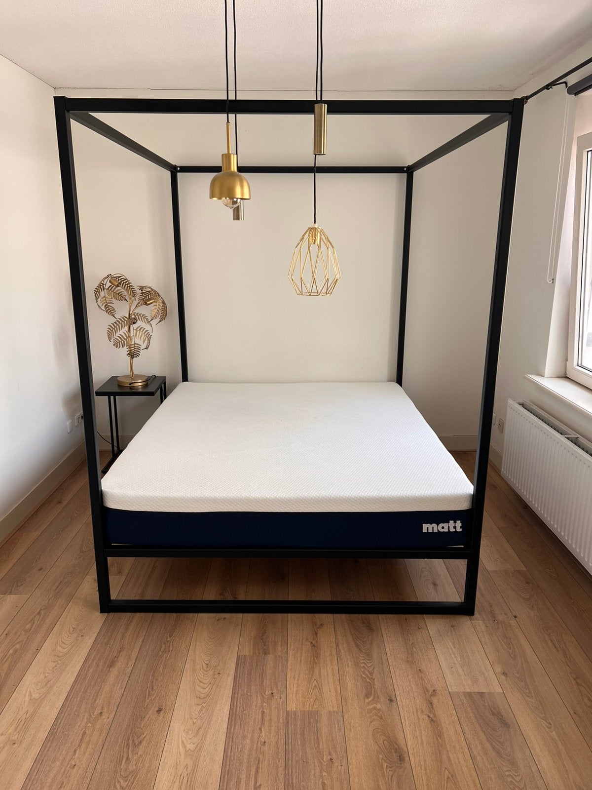 Loft hemelbed + Matt matras 160x200, topconditie, Ophalen, Zwart, Tweepersoons, Zo goed als nieuw