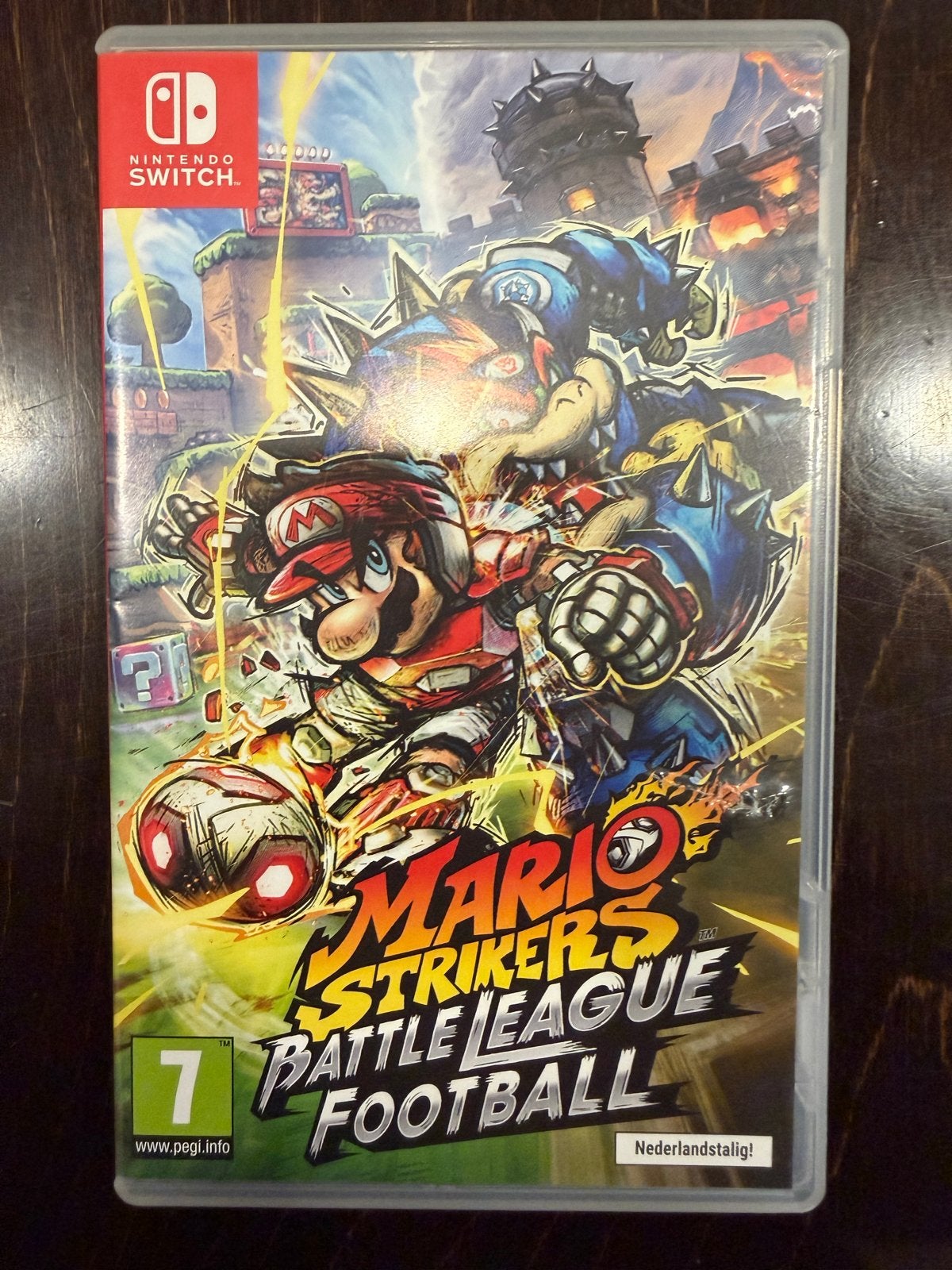 Mario Strikers: Battle League Football (Nintendo Switch), Spelcomputers en Games, Eén computer, Ophalen of Verzenden, Zo goed als nieuw