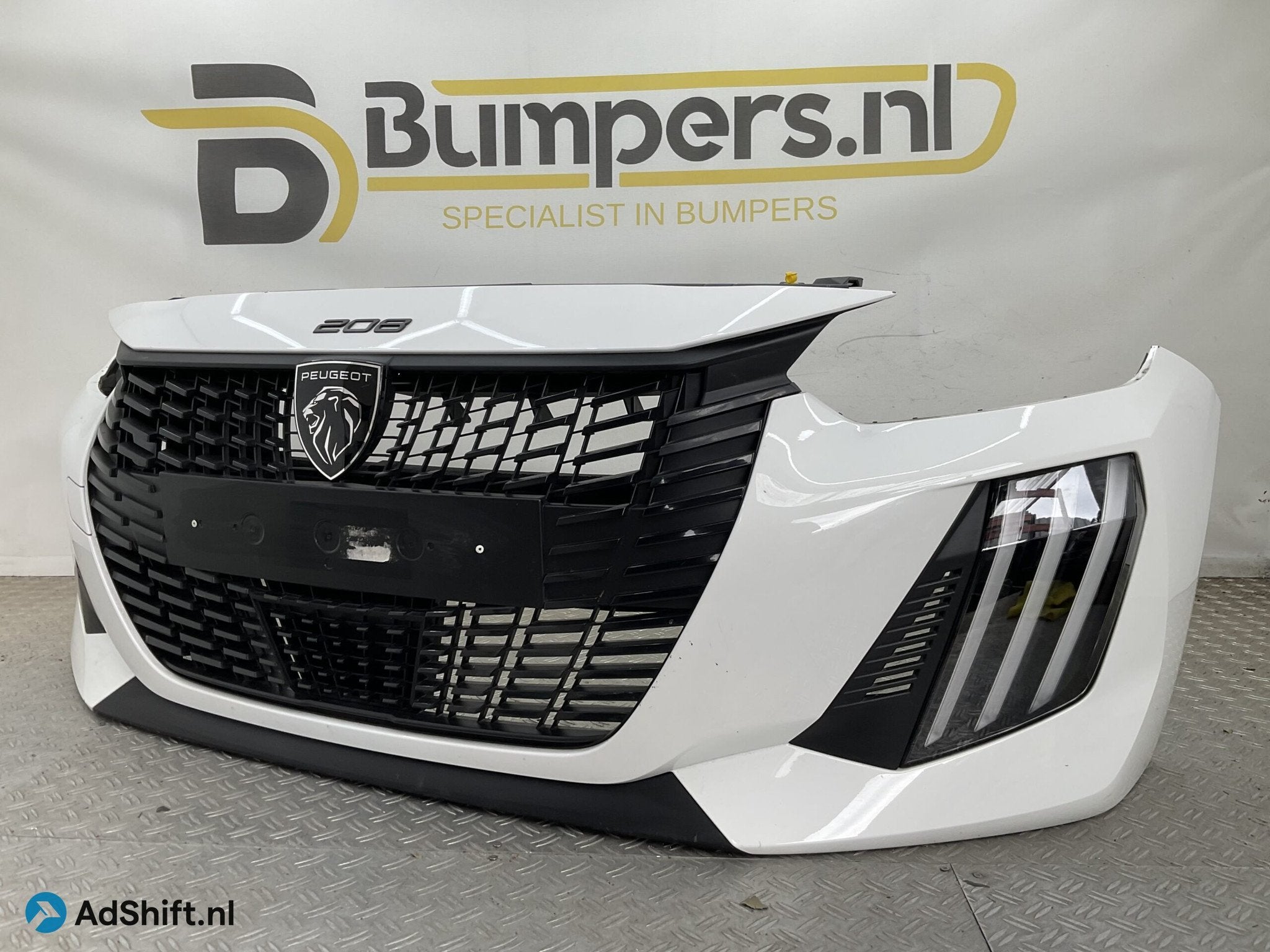 Bumper Peugeot 208 Facelift 2024-2026 9855772080 Voorbumper, Auto-onderdelen, Bumper