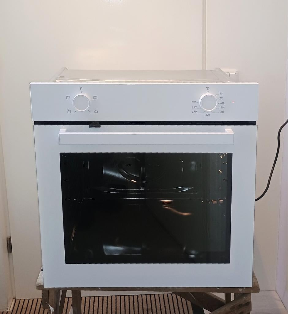 Witte Ikea Lagan oven 905.479.63 Bouwjaar: week 36-2025, Ophalen, ., Zo goed als nieuw, Oven met grill