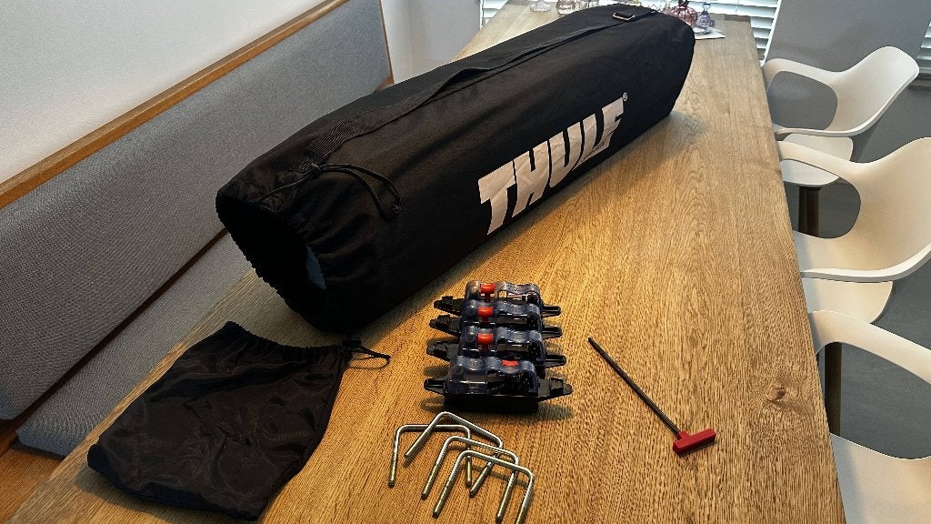 Thule Ranger 90 Opvouwbare Dakkoffer | Slim, ruimtebesparend, Auto diversen, Dakkoffers, Ophalen, Gebruikt
