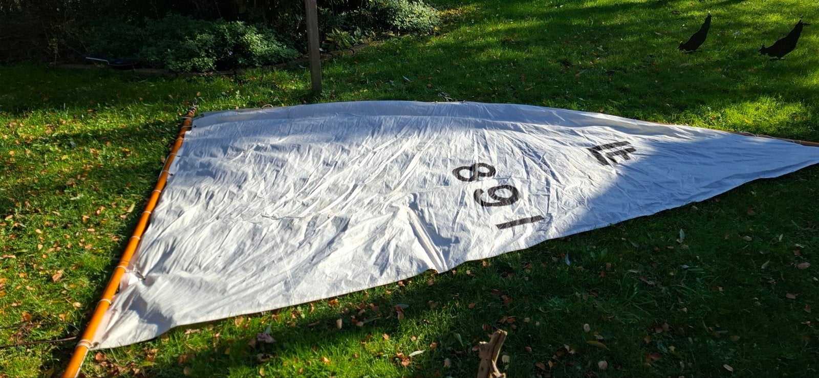 zeil van zeilboot zonder mast, Ophalen, Gebruikt, Minder dan 15 m²