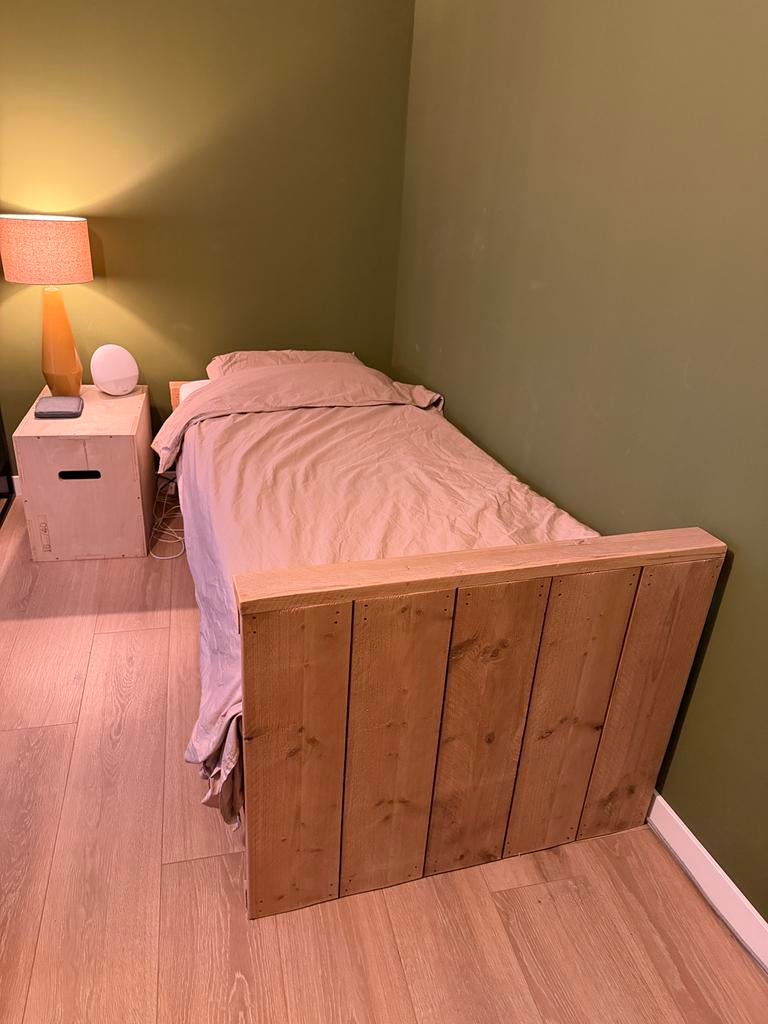 Steigerhout bed 90x200, Huis en Inrichting, Slaapkamer | Bedden, Ophalen, 90 cm, Eenpersoons, Bruin