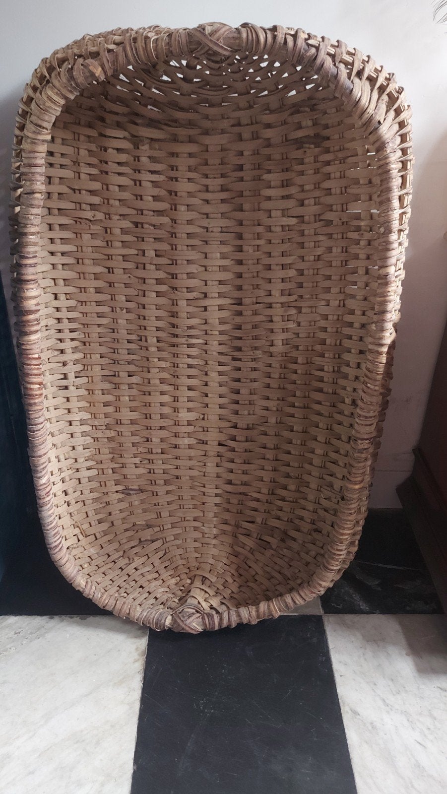 Extreem grote antieke mand, plukmand, wasmand, 130 cm lang, Ophalen
