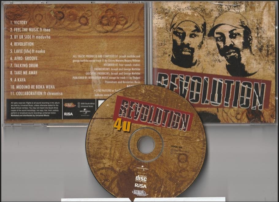 Revolution - 4U, Ophalen of Verzenden, Gebruikt