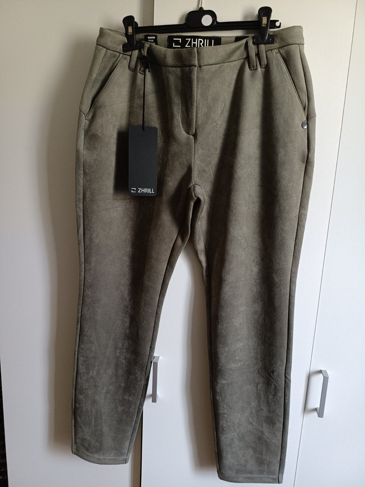 Zhrill broek - Nieuw met kaartjes, Nieuw, Ophalen of Verzenden, Zhrill, Maat 34 (XS) of kleiner