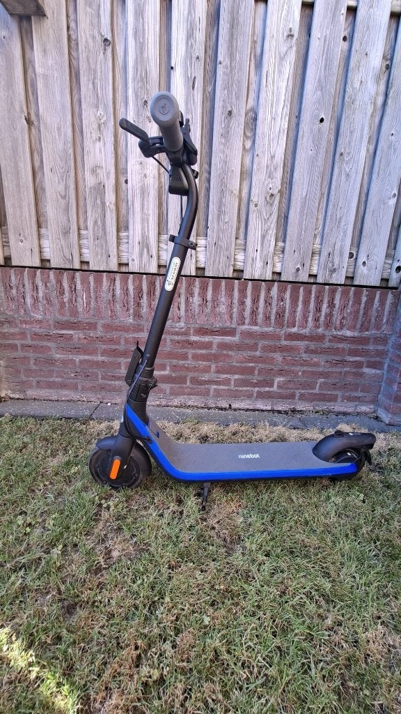 Ninebot elektrische step (E-scooter), Ophalen, Zo goed als nieuw, Elektrische step (E-scooter), Ninebot