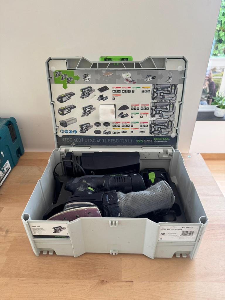 FESTOOL DTSC400 SCHUURMACHINE 18v SET, Doe-het-zelf en Verbouw, Ophalen of Verzenden, Zo goed als nieuw, Minder dan 600 watt, Vlakschuurmachine