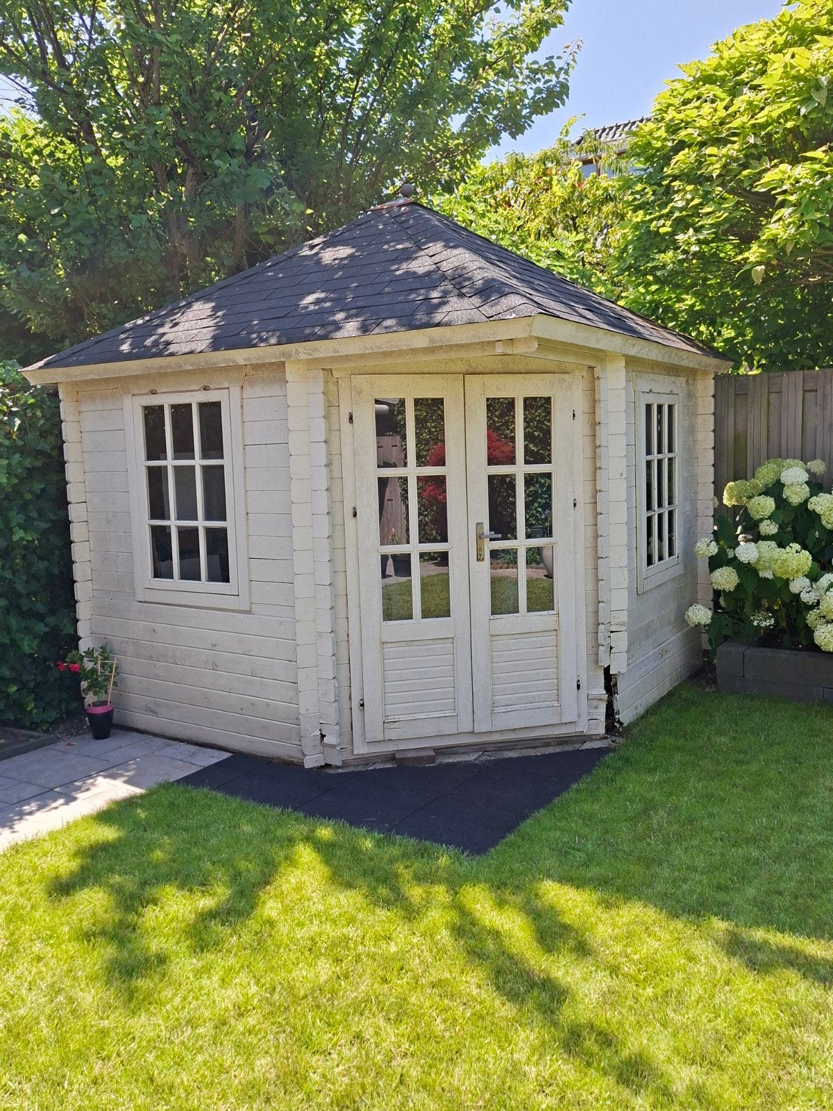 Gratis af te halen: Blokhut Ingrid 300x300 cm, Tuin en Terras, Tuinhuizen, Ophalen, 3 ramen of meer, 250 tot 500 cm, Blokhut