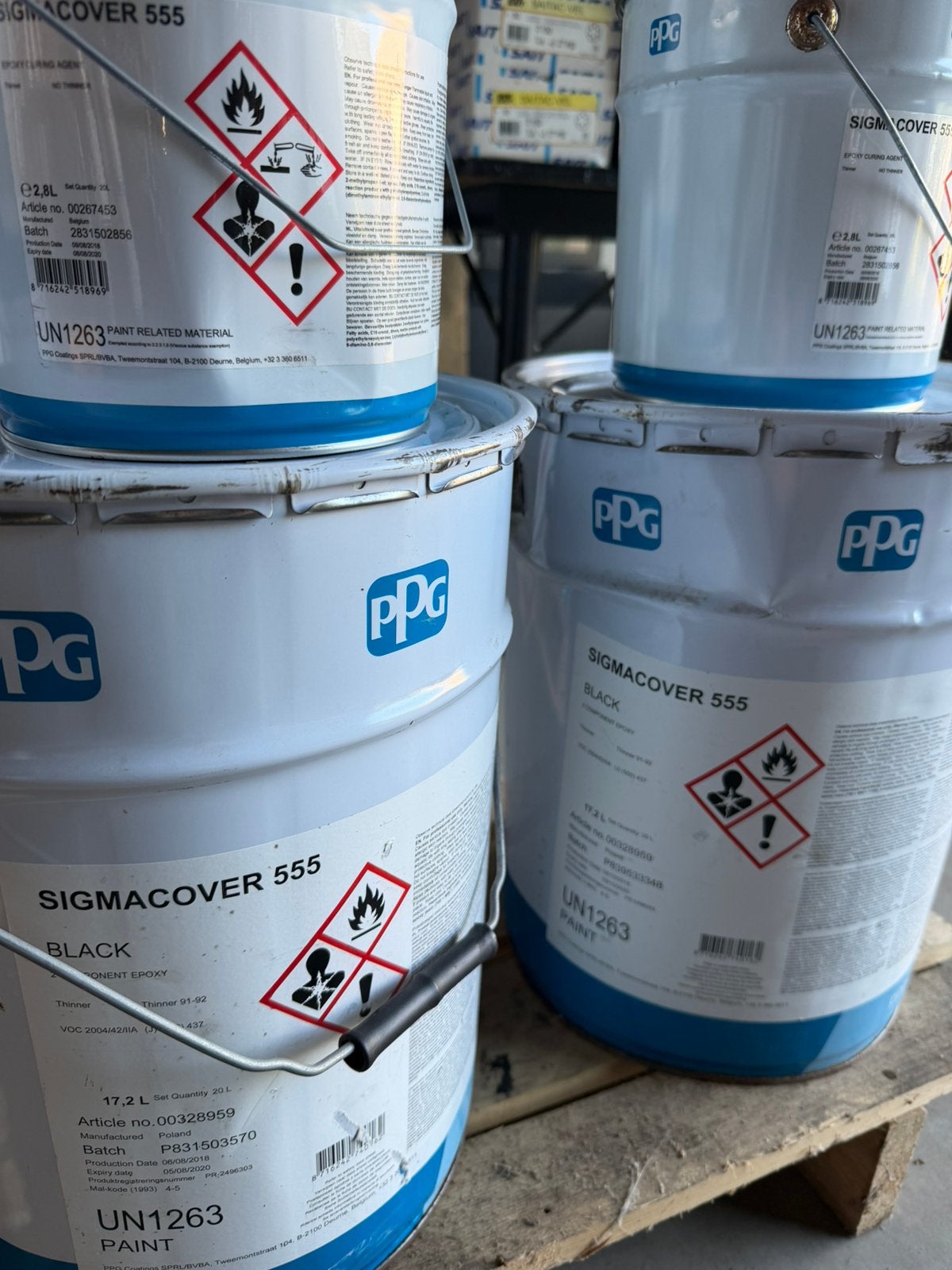 Sigmadur 555 Zwart Ral 9005, 2 x 20 l hechtlaag antfouling, Ophalen, Zo goed als nieuw, Overige typen