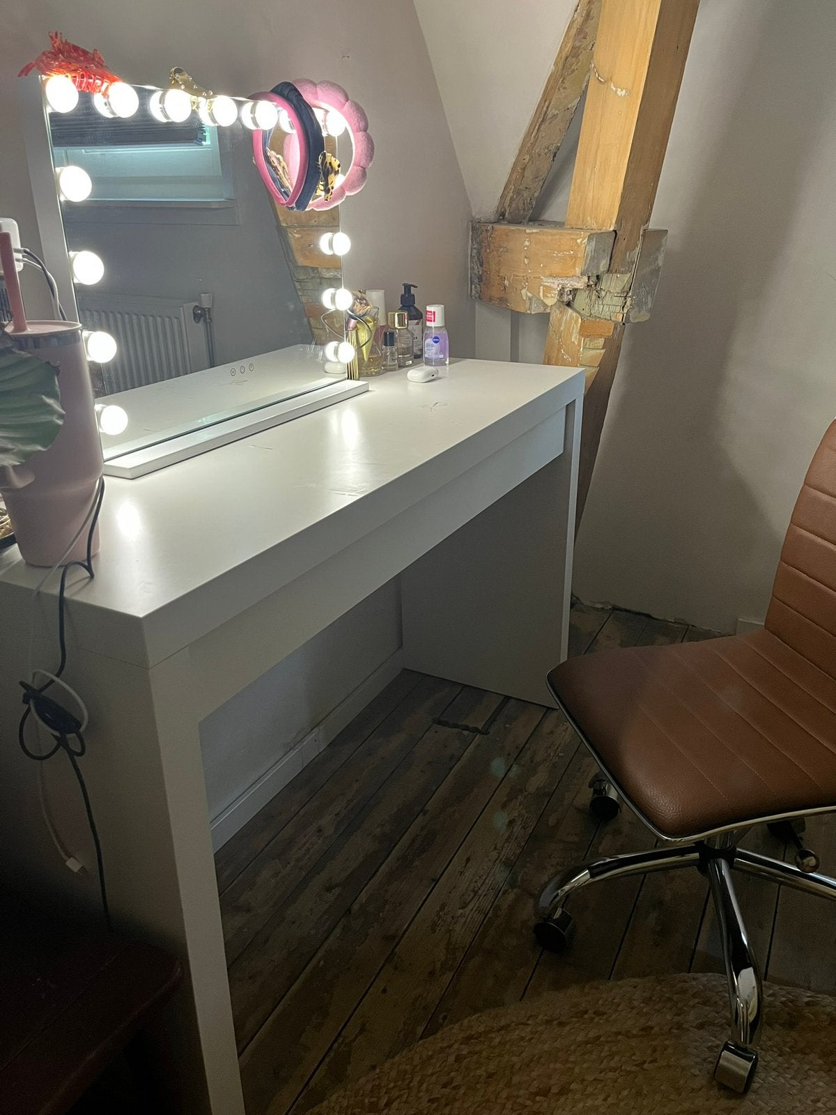 MALM kaptafel, Ophalen, Zo goed als nieuw, 50 tot 100 cm, Minder dan 100 cm