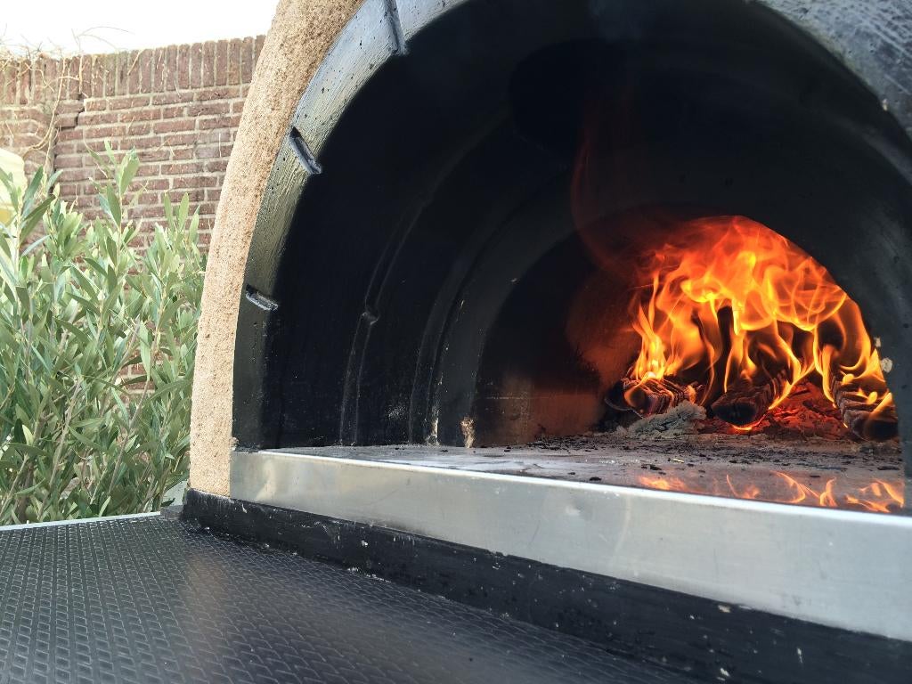 Pizzaoven HUREN op aanhangwagen, Tuin en Terras, Pizzaovens, Gebruikt, Ophalen of Verzenden