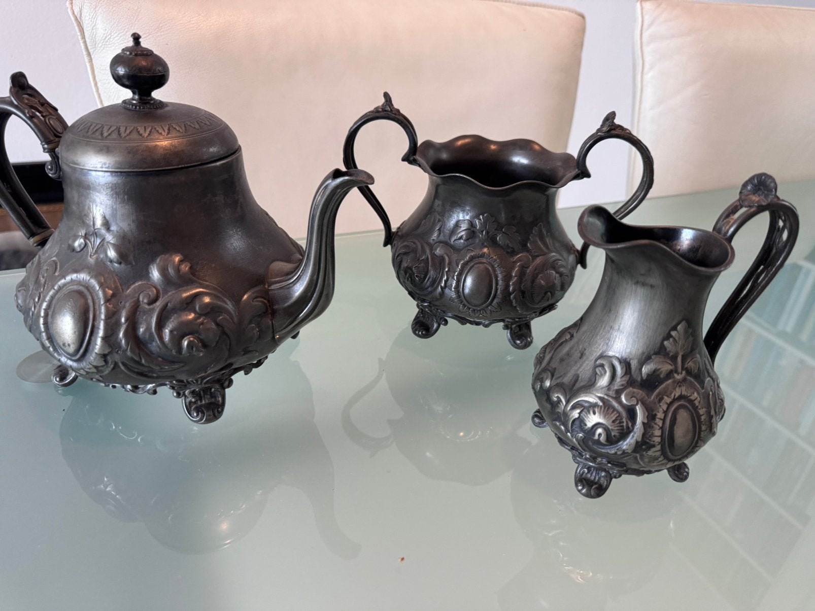 Theeset James Dixon & Sons, Ophalen
