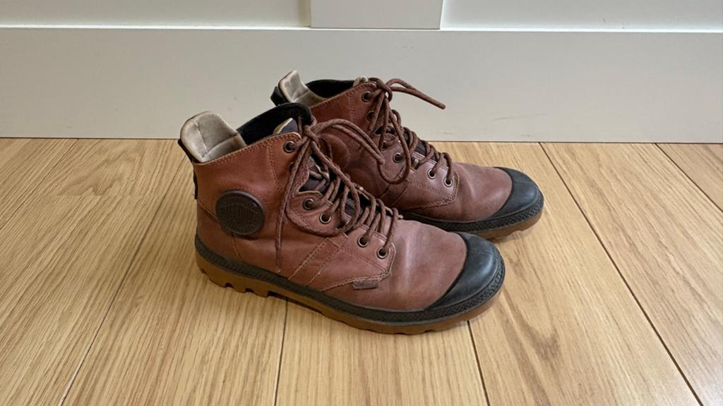 Palladium Pampa Hi Originale Leren Boots - Bruin, Ophalen, Gedragen