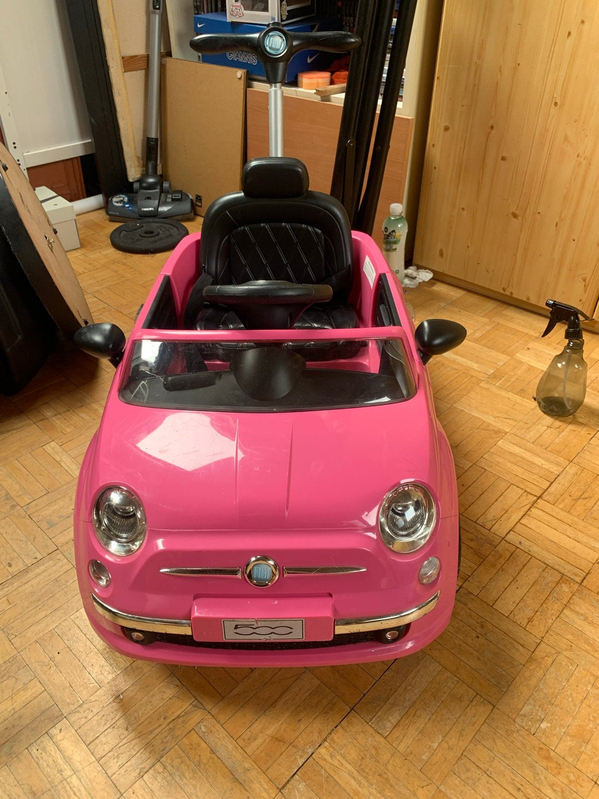 Roze Fiat 500 loopauto met duwstang vanaf 12 maanden, Ophalen, Gebruikt, Loopvoertuig