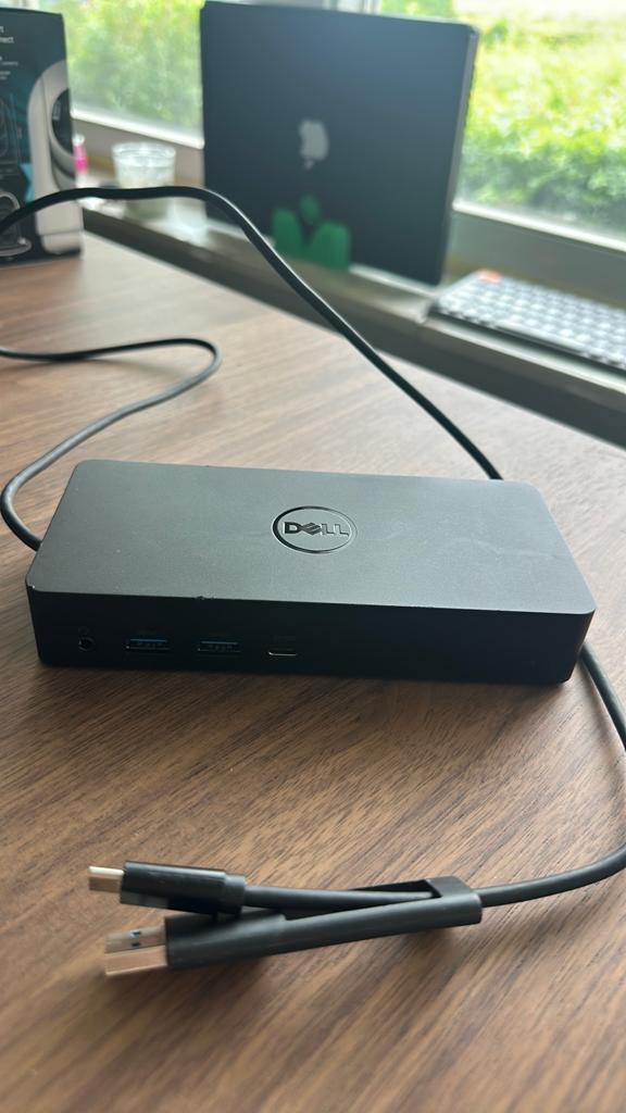 Dell D6000 Universeel Docking Station - Zonder Voeding, Computers en Software, Dockingstations, Ophalen of Verzenden, Gebruikt