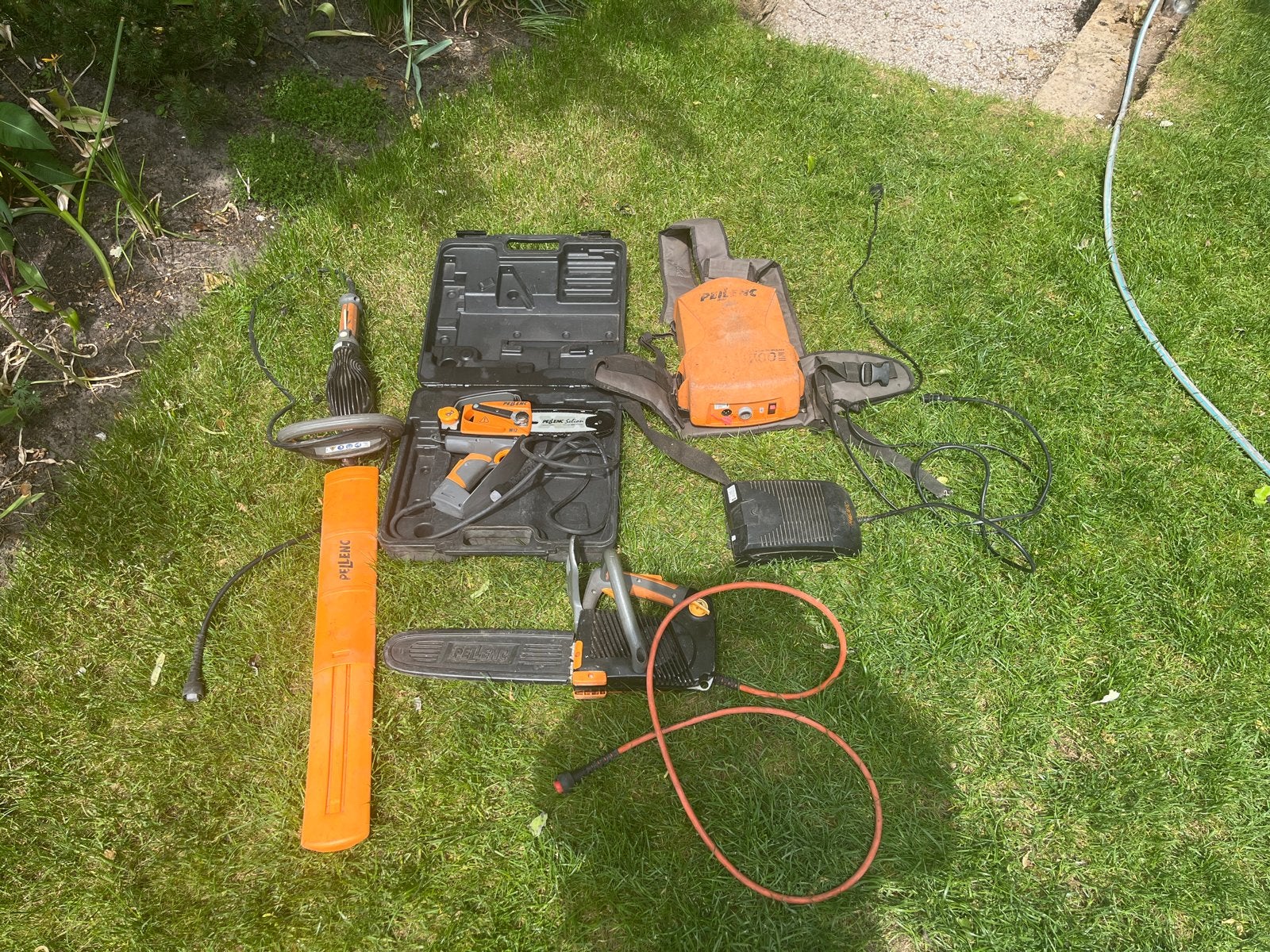 Pellenc Accu Gereedschap Set: Kettingzaag(2x) & Heggenschaar, Tuin en Terras, Hand-tuingereedschap, Ophalen, Gebruikt, Overige soorten