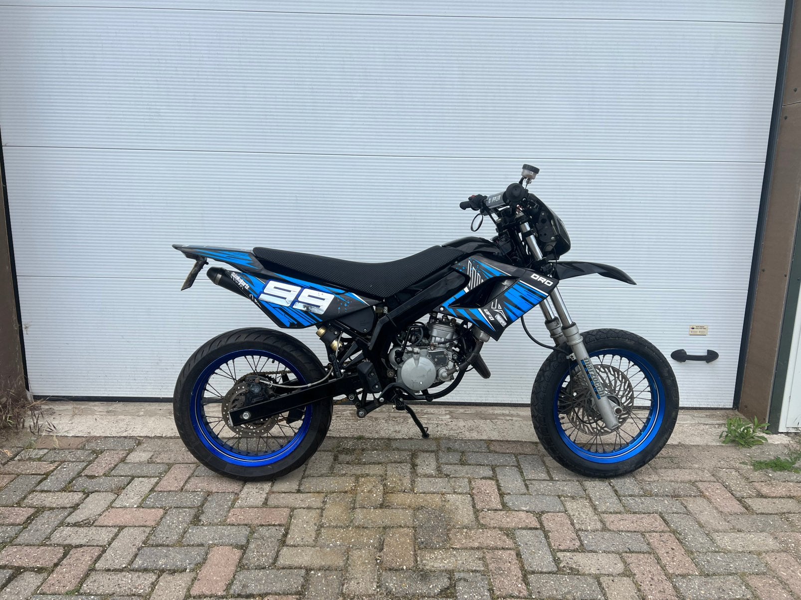 Derbi drd project/schade brommer, Fietsen en Brommers, Brommers | Derbi, 6 versnellingen, Gebruikt, Maximaal 45 km/u, 50 cc