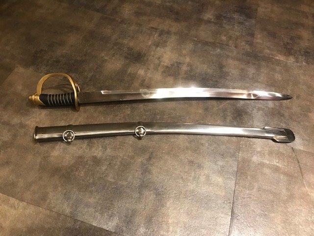 fraaie metalen sabel, nette staat, 72 cm, Ophalen of Verzenden, Landmacht, Overige gebieden, Zwaard of Sabel