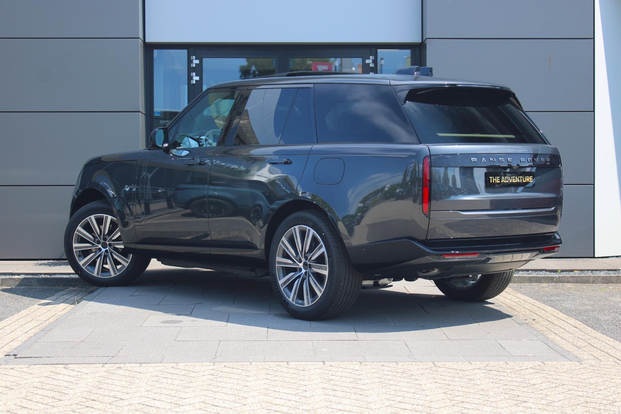 Land Rover Range Rover P460e SWB HSE | Perlino | Head-Up | S, Auto's, Land Rover, Automaat, 460 pk, Euro 6, Met garantie (alle)