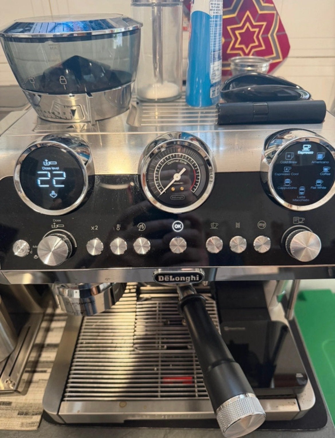 MUST GO - DE LONGHI La Specialista Maestro EC9885.M Espresso, Witgoed en Apparatuur, Koffiezetapparaten, Ophalen, Afneembaar waterreservoir