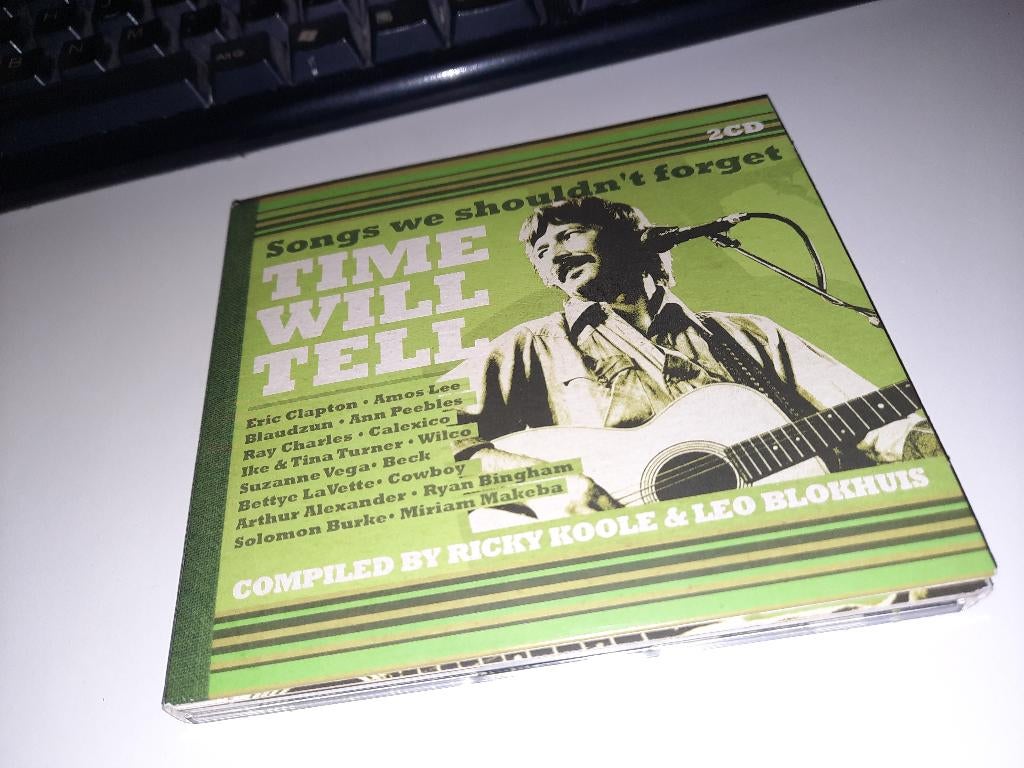 2 CD Songs we shouldn’t forget  - time will tell, Ophalen, Zo goed als nieuw, Pop