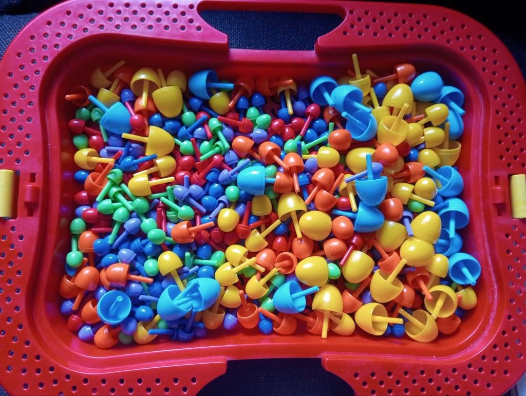 Quercetti Fantacolor Design educatief insteekmozaïekspel, Ophalen, Zo goed als nieuw, Puzzelen