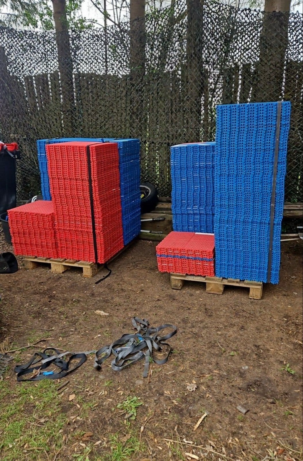 Kunststof voortenttegels of garage kliktegels 50x50x2cm, Ophalen of Verzenden, Gebruikt