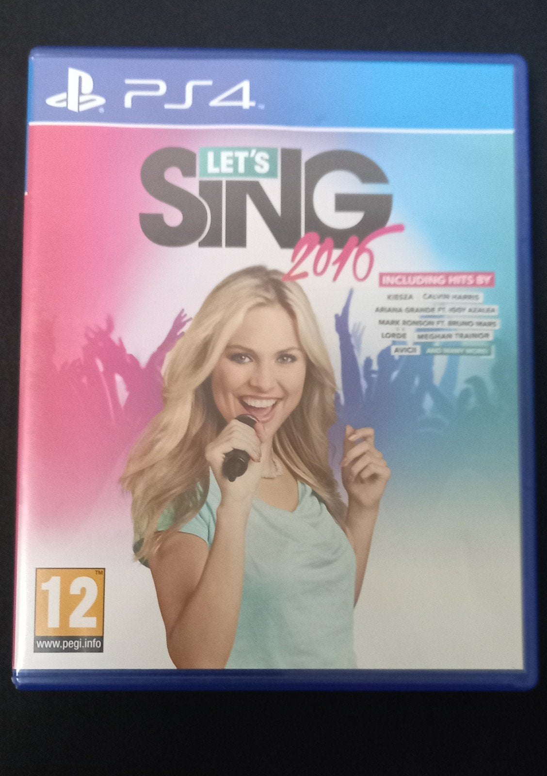 Let's Sing 2016 PS4 met microfoon, Muziek, Eén computer, Ophalen of Verzenden, Zo goed als nieuw