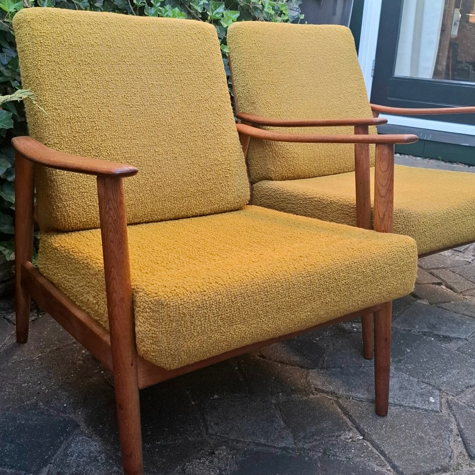 Vintage houten Fauteuils Jaren '70 Okergeel Groene Bekleding, Ophalen