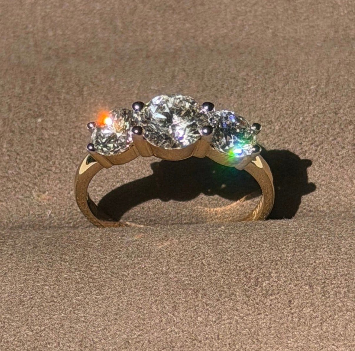 14K gouden ring met diamant 2.05ct met certificaat- 17,25mm, Nieuw, Ophalen of Verzenden, 17 tot 18, Met edelsteen