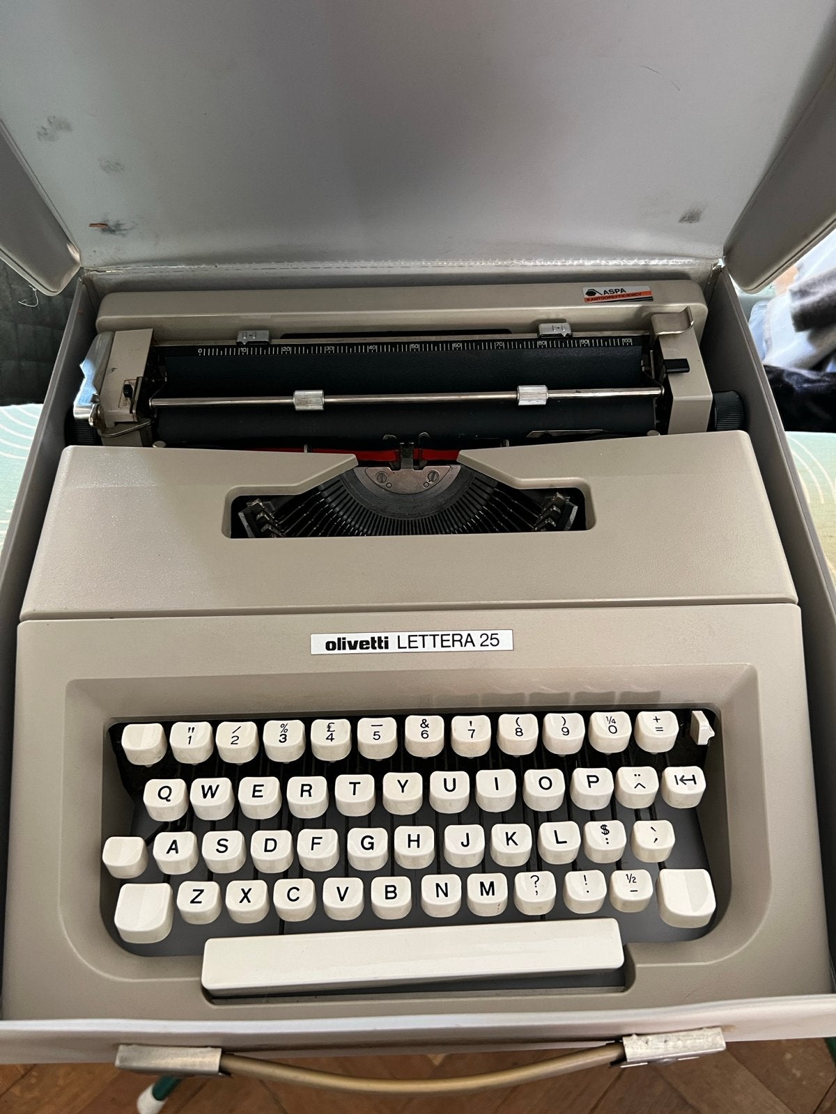 Olivetti lettera 25, Ophalen of Verzenden, Gebruikt