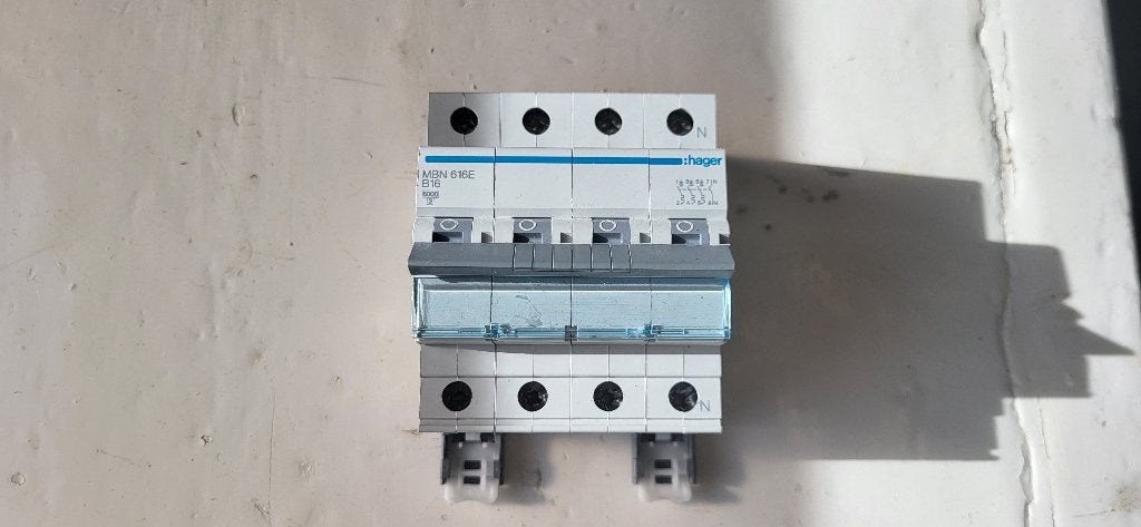 Hager 3 fase groepsschakelaar, Ophalen of Verzenden, Nieuw, Hager, Schakelaar