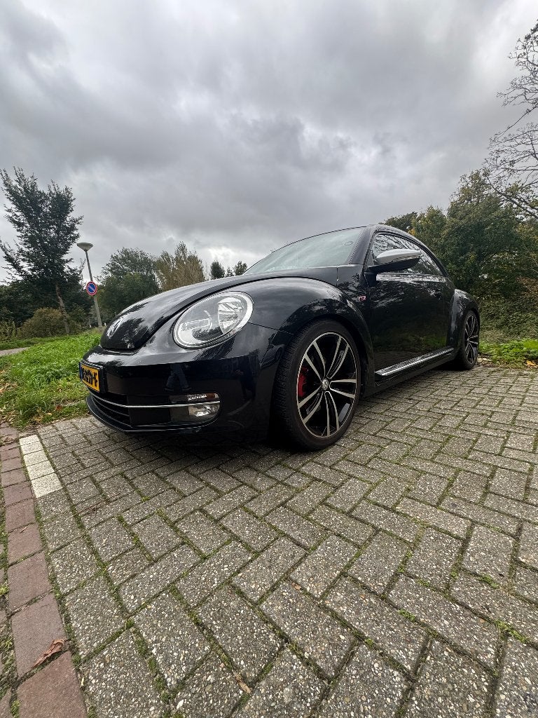 Volkswagen Beetle (Kever) 2.0 TSI 147KW DSG 2011 Zwart, Beetle (Kever), 4 cilinders, 1984 cc, 4 stoelen