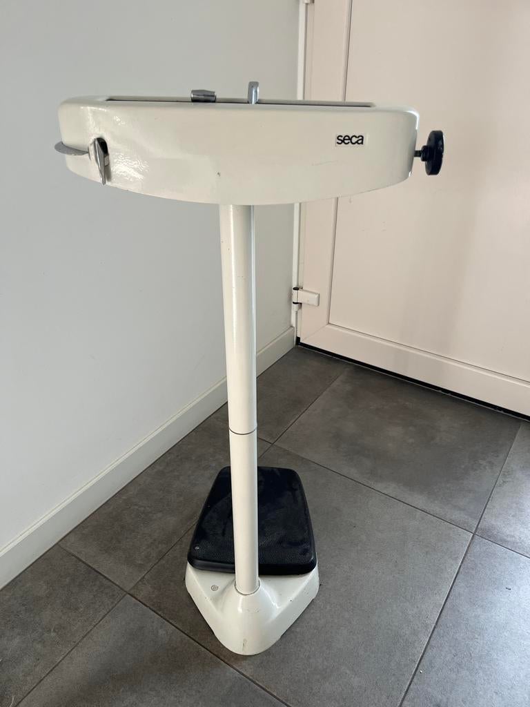 SECA Personenweegschaal - Functioneel & Decoratief, Ophalen, Gebruikt, Analoog, 100 kg of meer