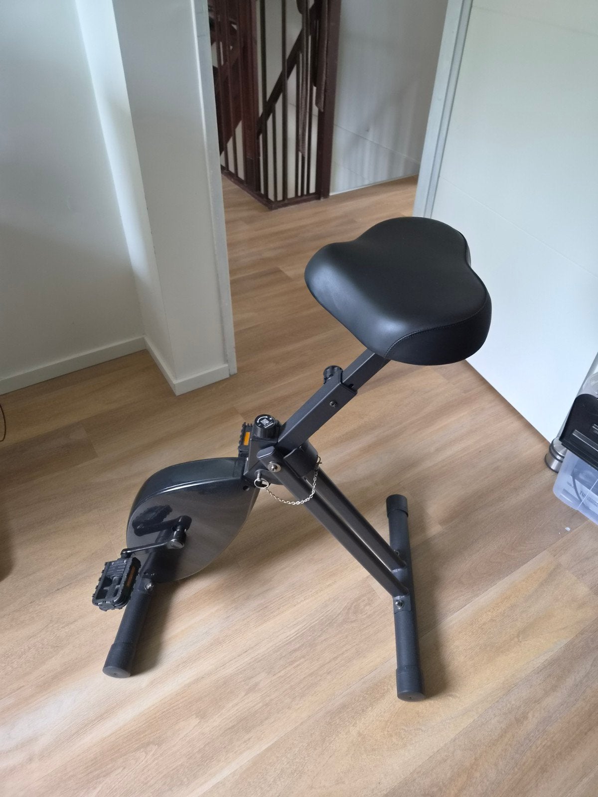 Deskbike, Ophalen, Zo goed als nieuw, Metaal, Benen