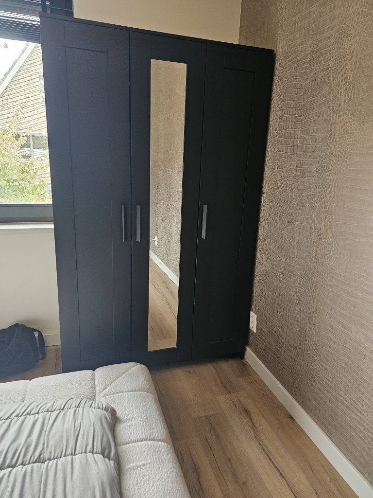 Ikea kast brimnes zwart met spiegel, Huis en Inrichting, Ophalen, Gebruikt, 100 tot 150 cm, Met plank(en)