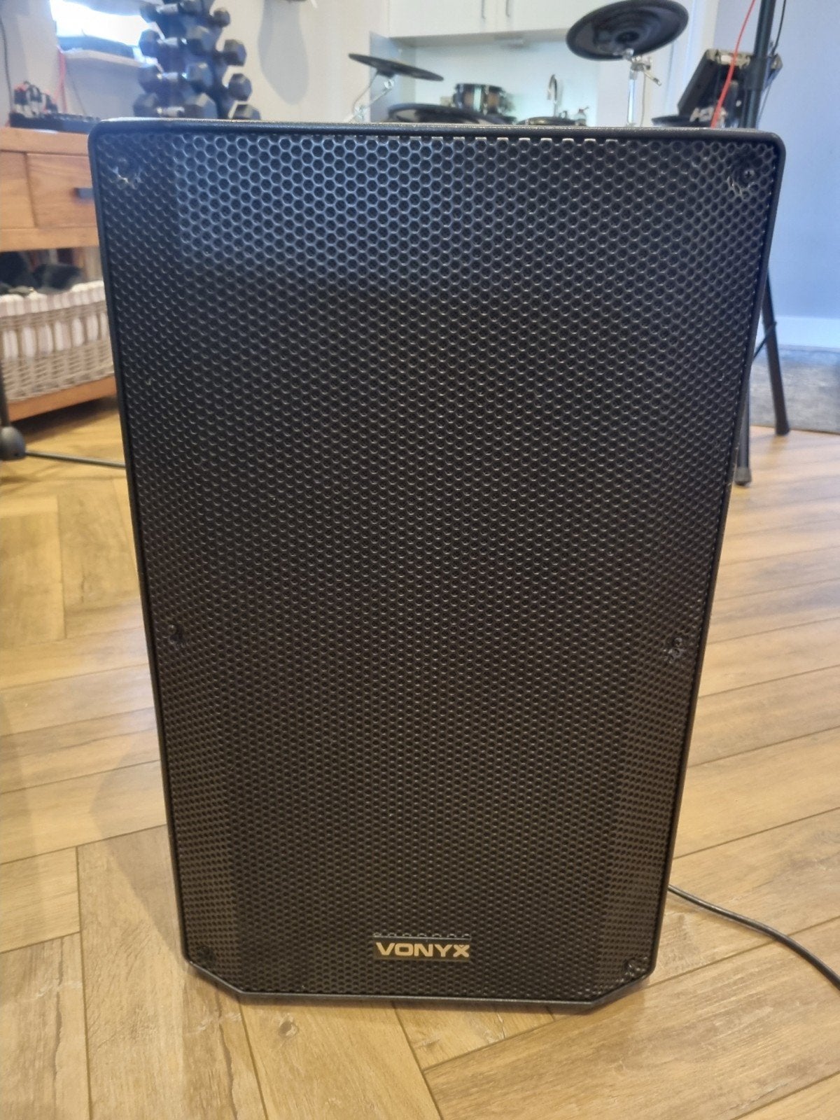 Vonyx VSA15BT actieve luidspreker 15 inch met Bluetooth, Party speaker, Zo goed als nieuw, AUX-ingang, Ophalen