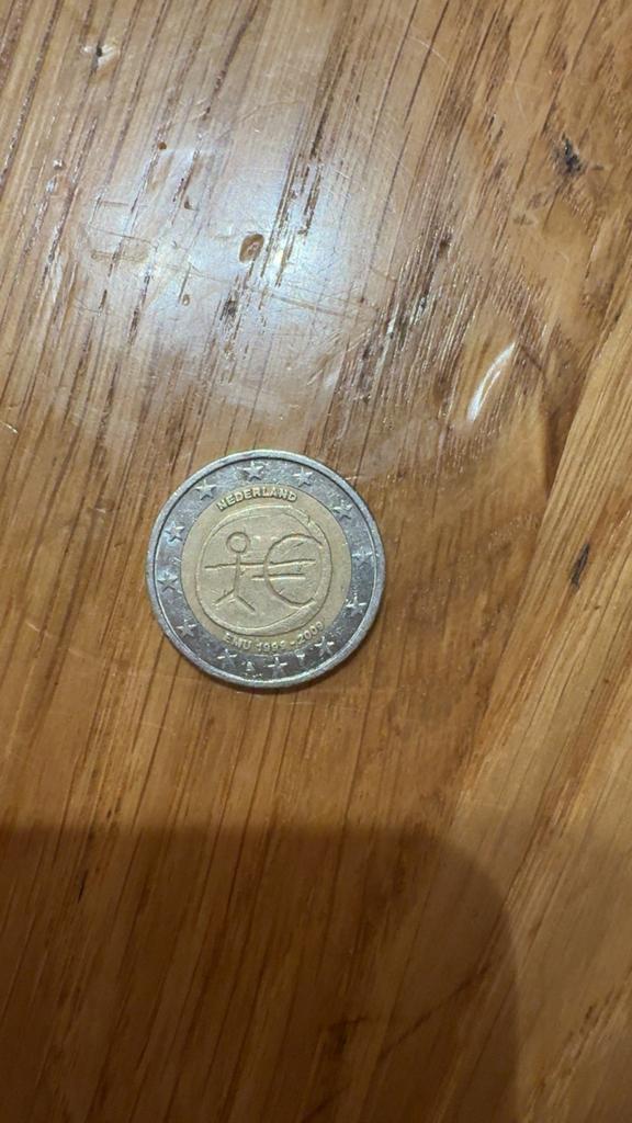 2 euro muntje met poppetje, Postzegels en Munten, Ophalen of Verzenden, Euro's