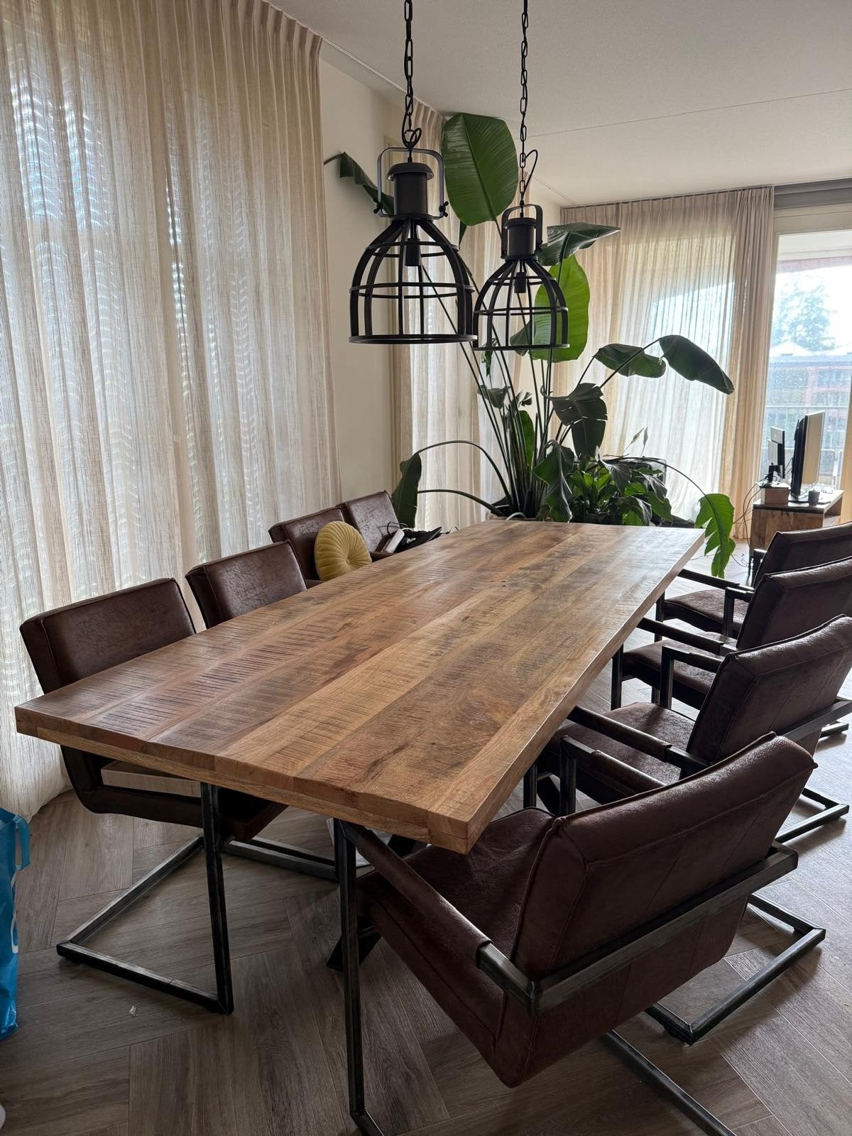 Boomstam eettafel met 8 eetkamerstoelen, Ophalen, 200 cm of meer, Vijf personen of meer, Rechthoekig