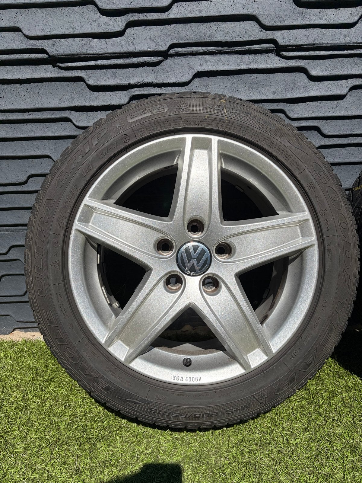 Winterbanden 205/55 R16 incl. lichtmetalen velgen, Ophalen, Gebruikt